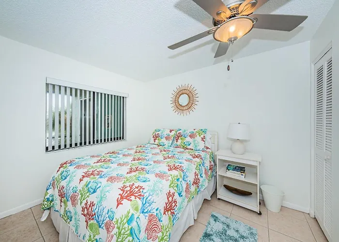 Aparthotel Sandcastle North Unit #403